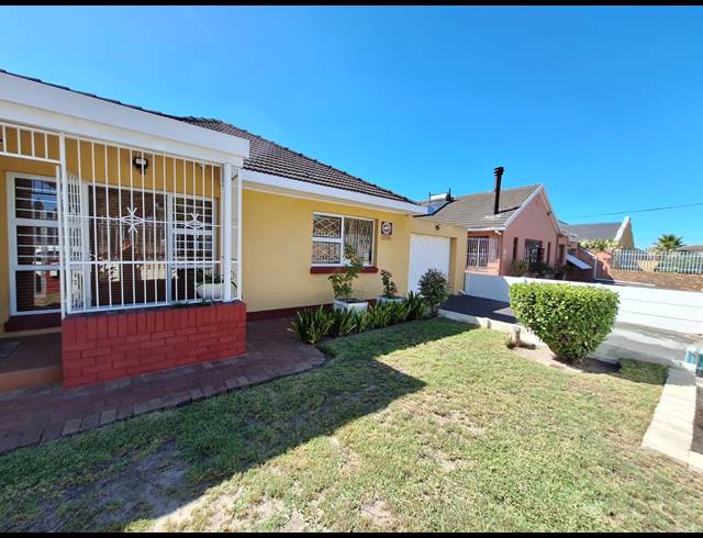 3 BEDROOM HOUSE TO LET IN FAIRWAYS